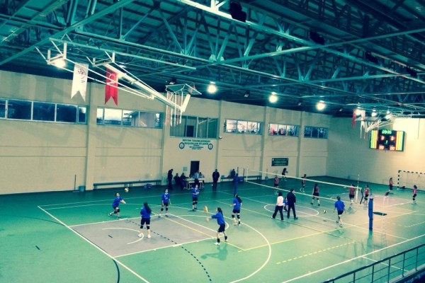 rize-iyidere-spor-salonu